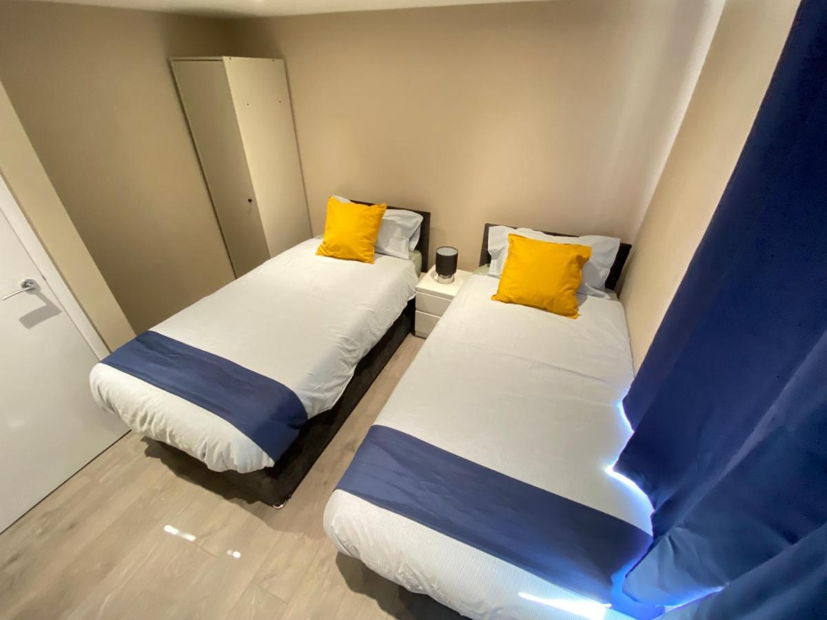 Stunning 1 Bedroom Flat In Wood Green 伦敦 外观 照片